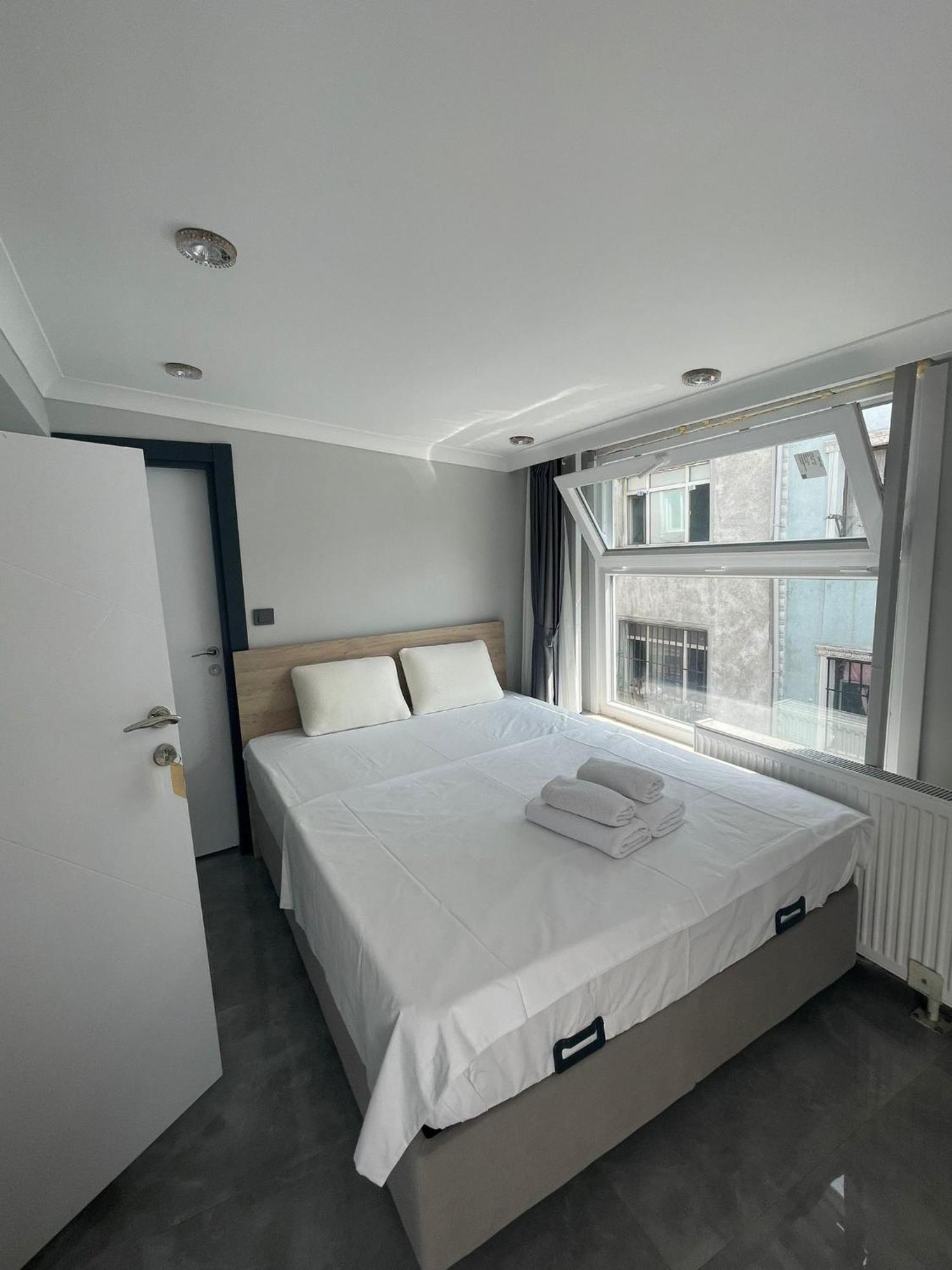 Moonlight Hotel Istanbul Ngoại thất bức ảnh